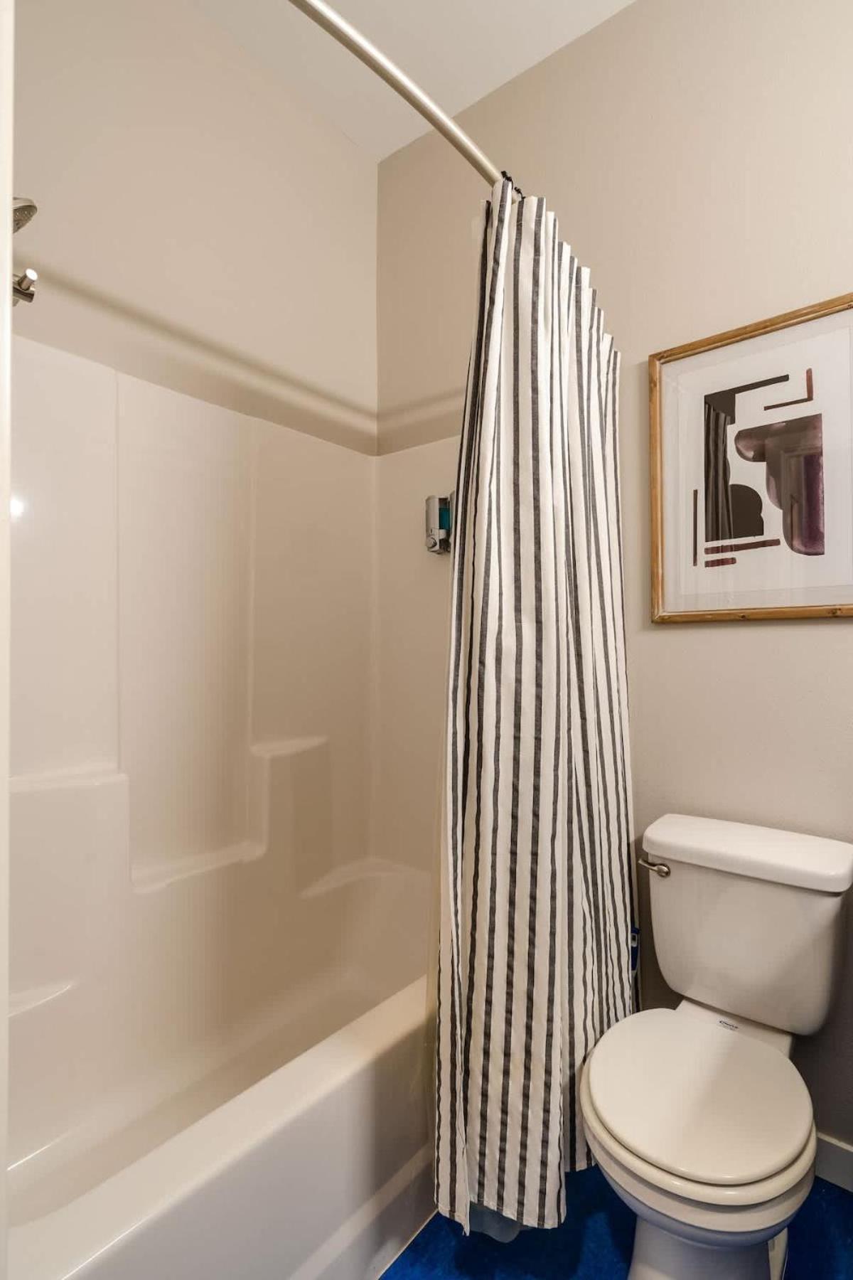 Apartment Stylish 1br W 90 Walkscore